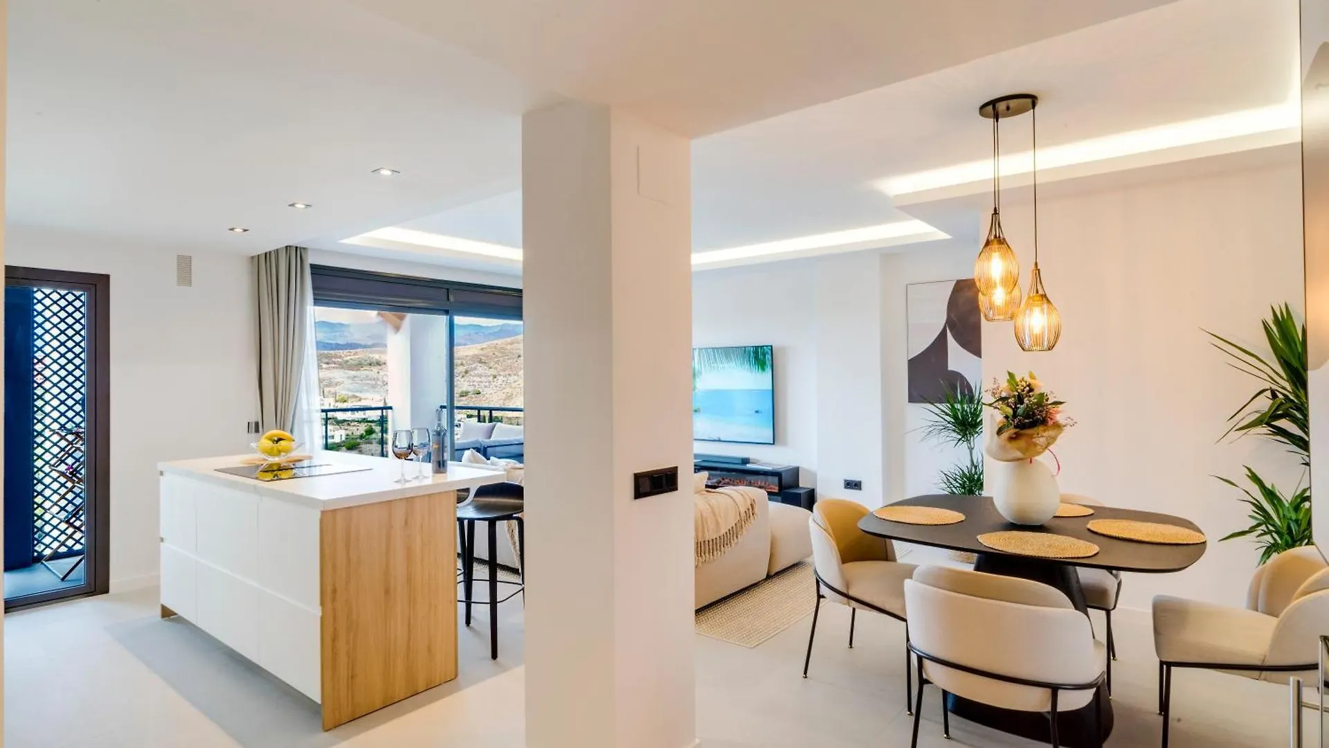 Conde Nest Flat With Wouw Views Apartment Estepona