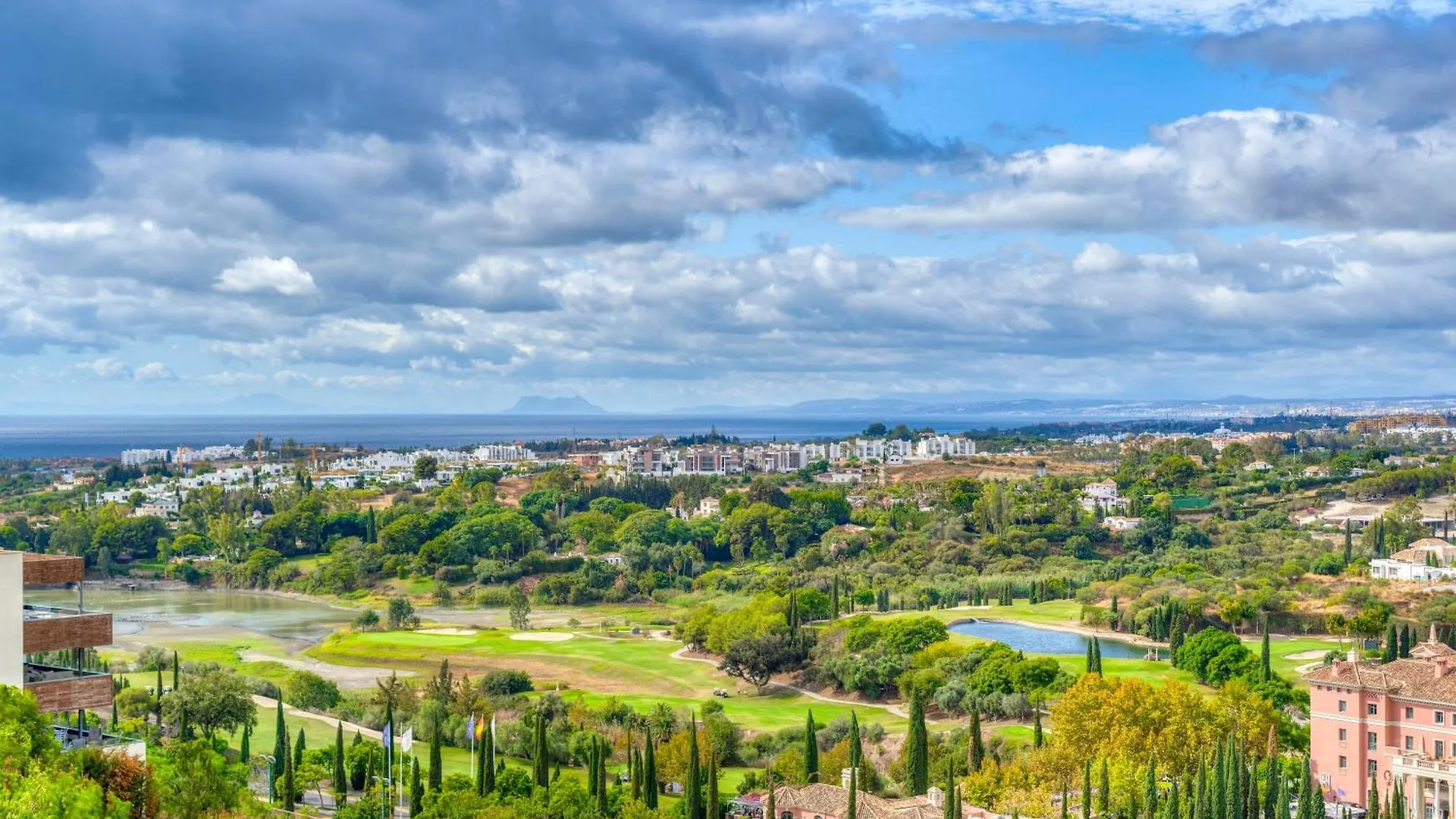 Conde Nest Flat With Wouw Views Apartment Estepona