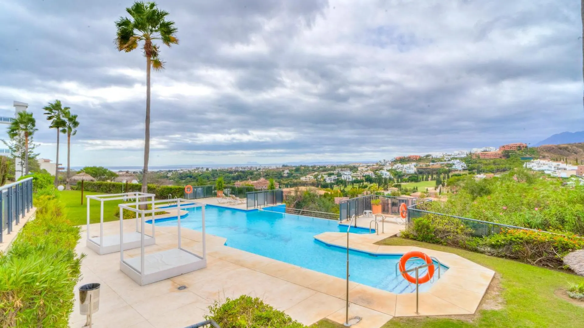 Conde Nest Flat With Wouw Views Apartment Estepona